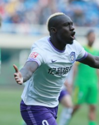  利物浦旧将反戈一击，阿斯皮利奎塔头槌绝杀  