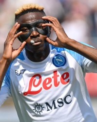  纽卡斯尔天价报价意甲金靴  