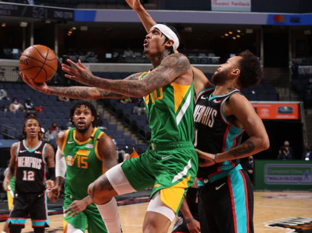  理查利松替补建功热刺客场险胜伯恩茅斯保留争四希望